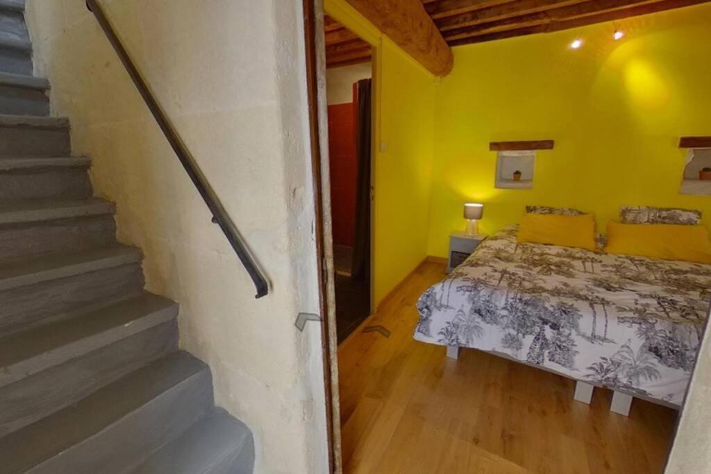 Maison De Charme Dans Le Centre Historique , Wifi Clim 6 Pers Calme Et Confort Lejlighed Arles Eksteriør billede