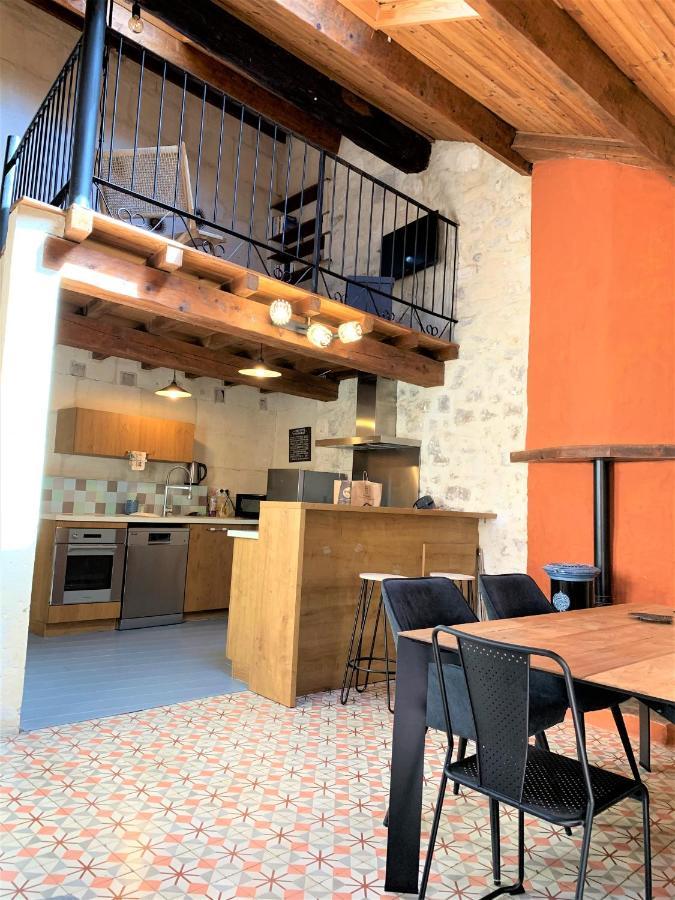 Maison De Charme Dans Le Centre Historique , Wifi Clim 6 Pers Calme Et Confort Lejlighed Arles Eksteriør billede